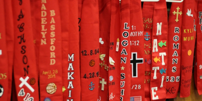 2019_ConfirmationStoles