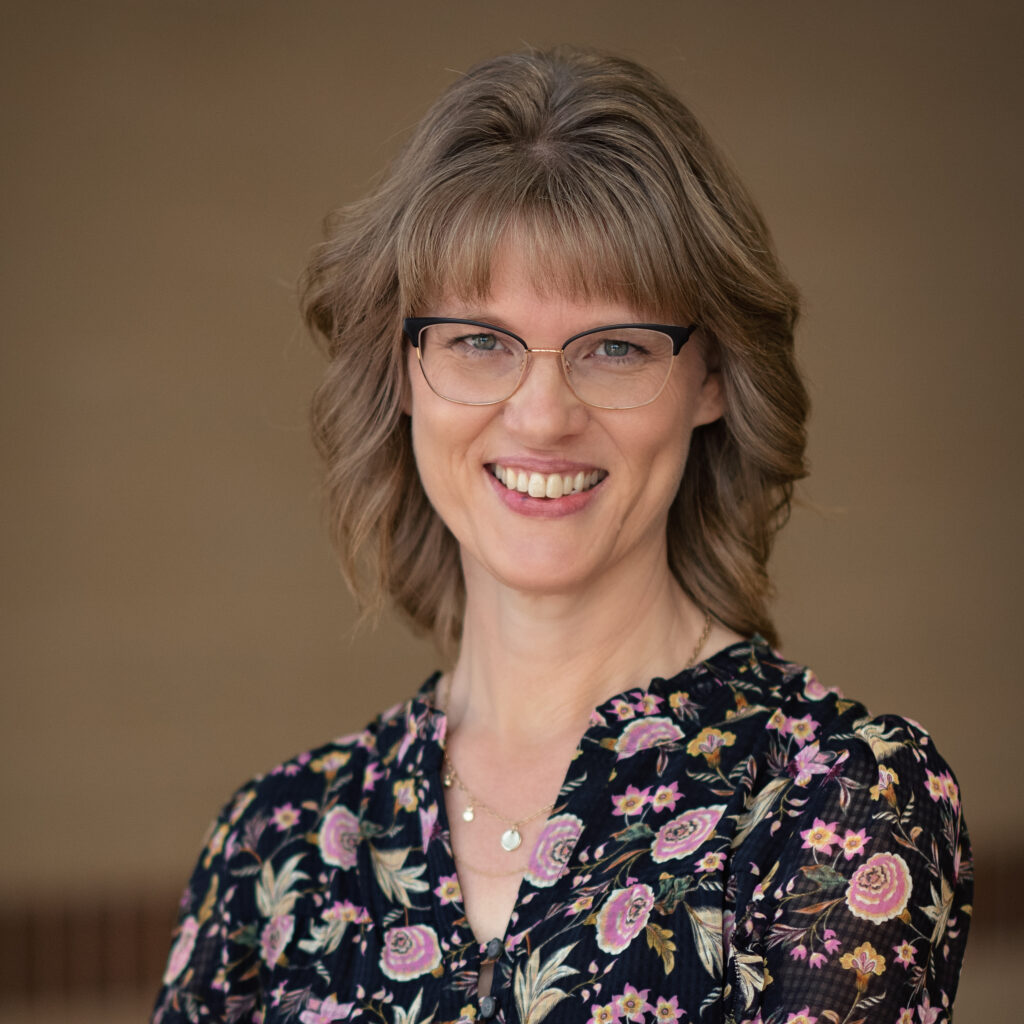 JulieAnderson
